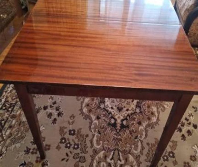 Продам стол советский