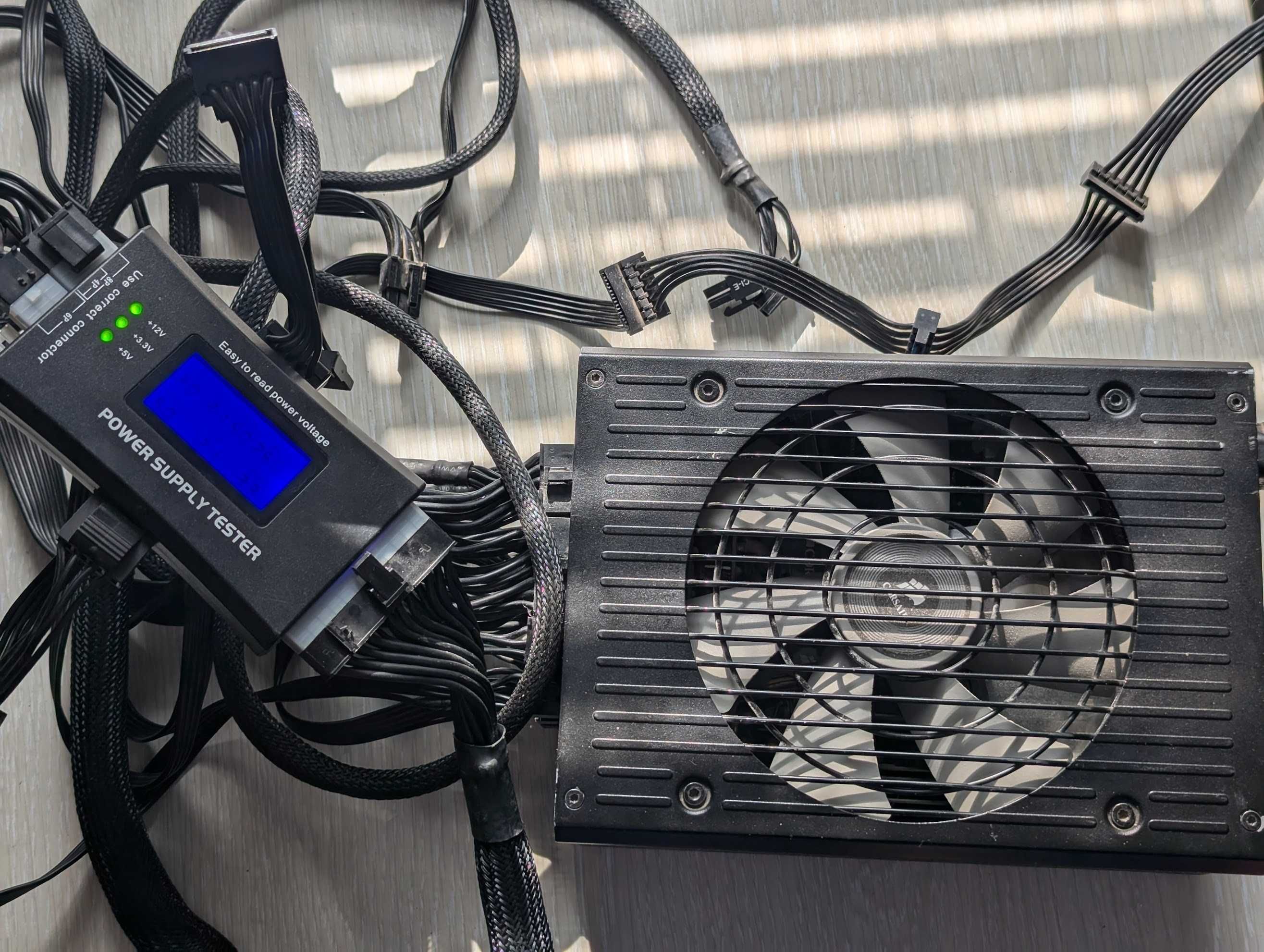 Блок питания Corsair 1200W 80 PLUS Platinum HX1200i