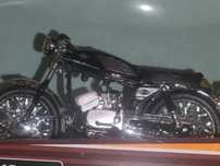 Miniatura Famel XF 17 preta