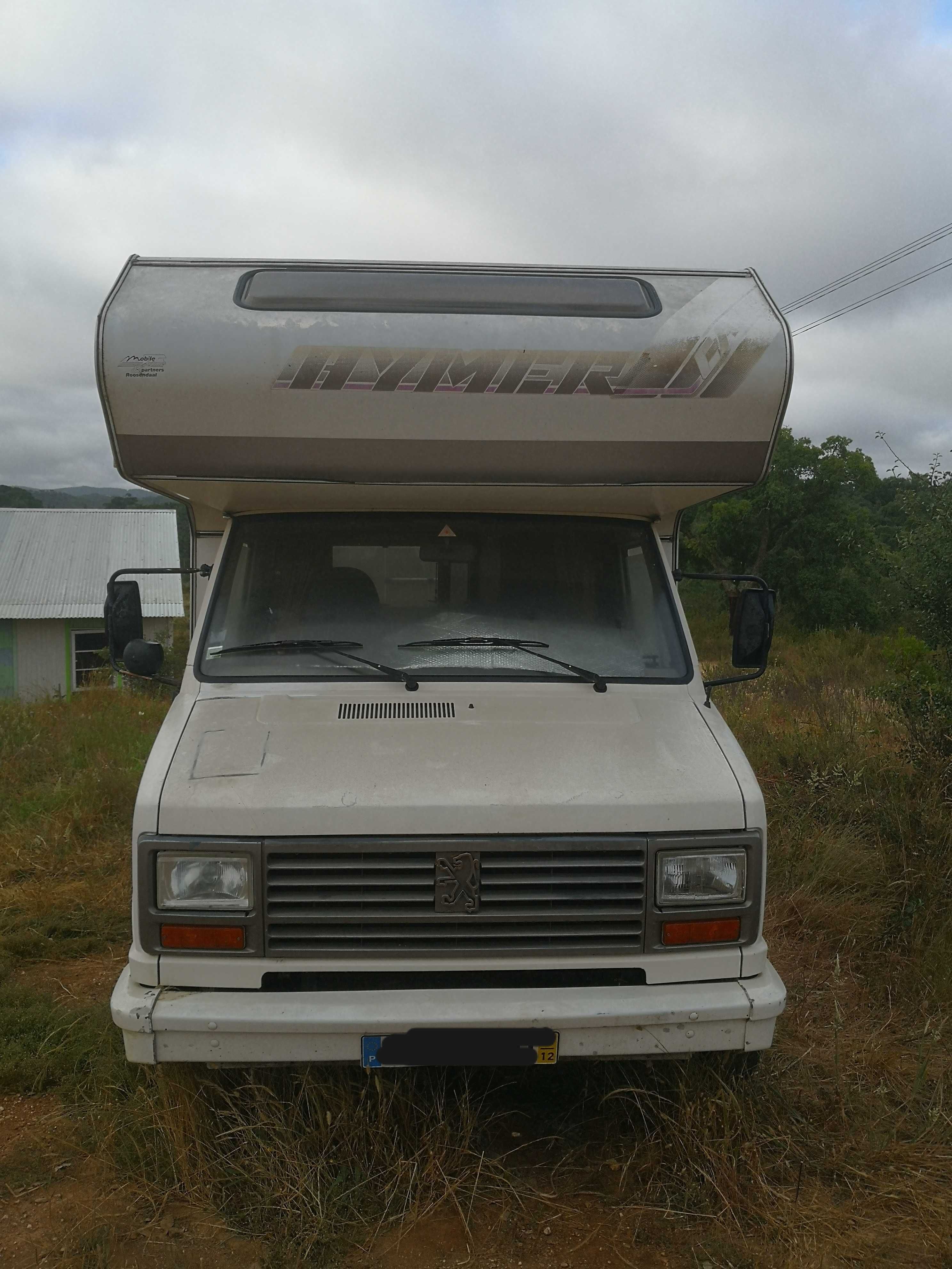 Autocaravana Hymer - espaçoso e confortável - com muitas peças novas