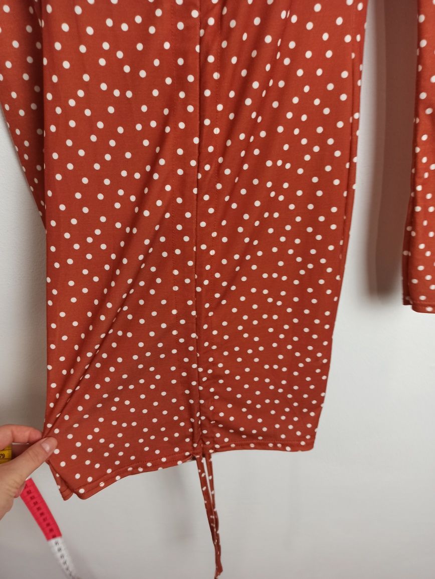 PrettyLittleThing nowa sukienka S 36 w grochy,