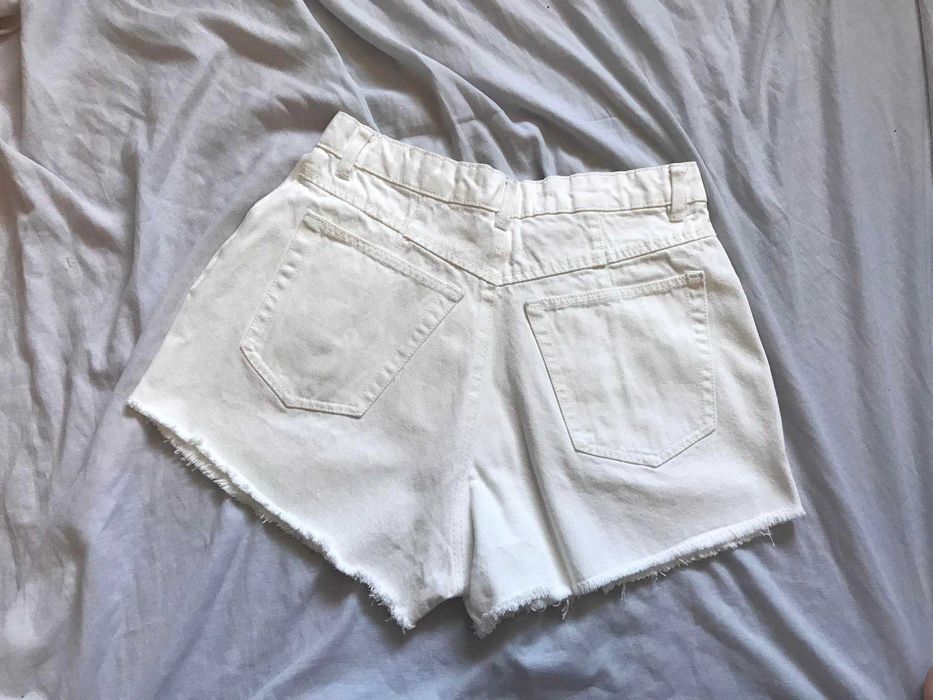 Promoção:Calções de ganga, efeito dardo de cintura subida 100% Algodão