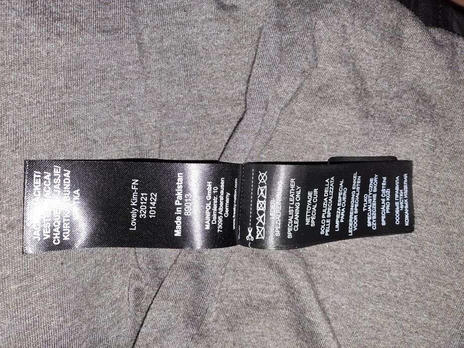 Жіноча шкіряна кожаная демісезонна курточка косуха 36 S розмір