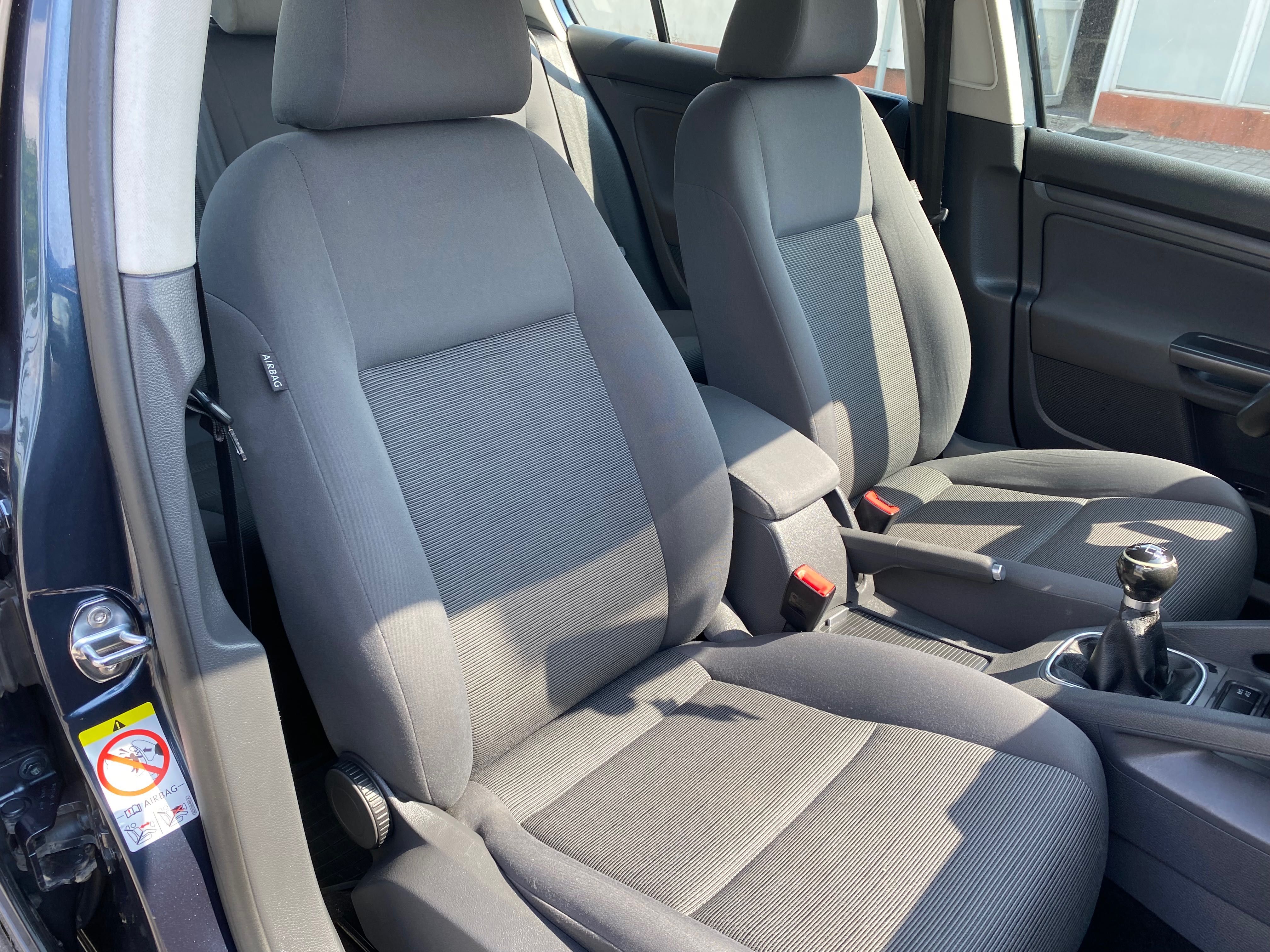VW Golf 1.9 tdi 105KM niski przebieg bez korozji zadbany