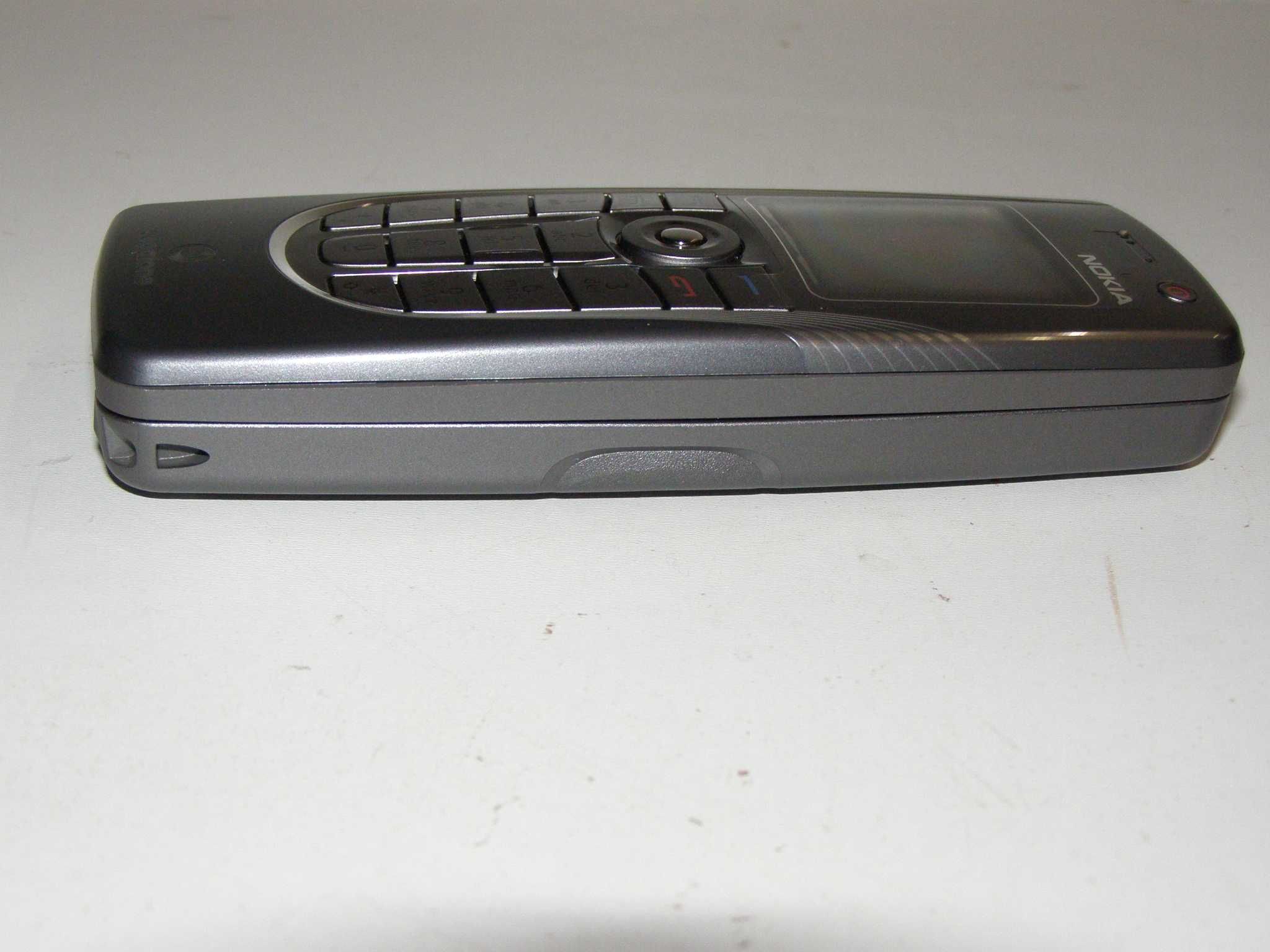 NOKIA 9300i Communicator, pełen komplet w kartonie, jak nowy.