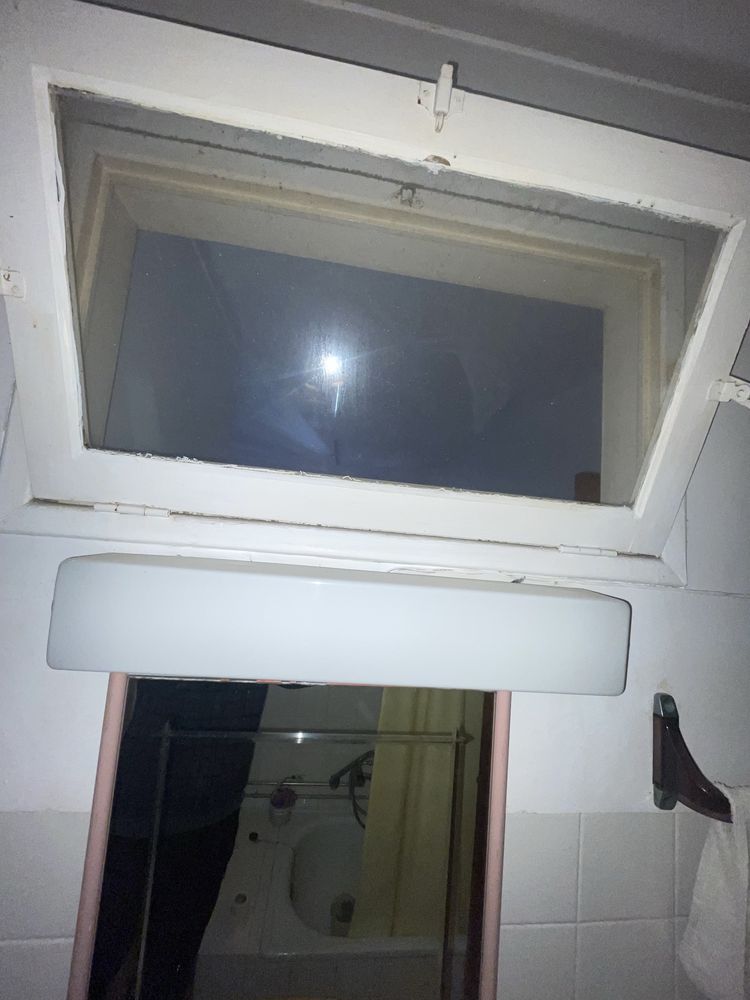 Candeeiro de Wc com lampada fluorescente