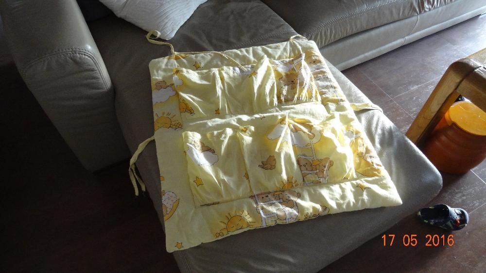 przybornik -ochraniacze do łóżeczka