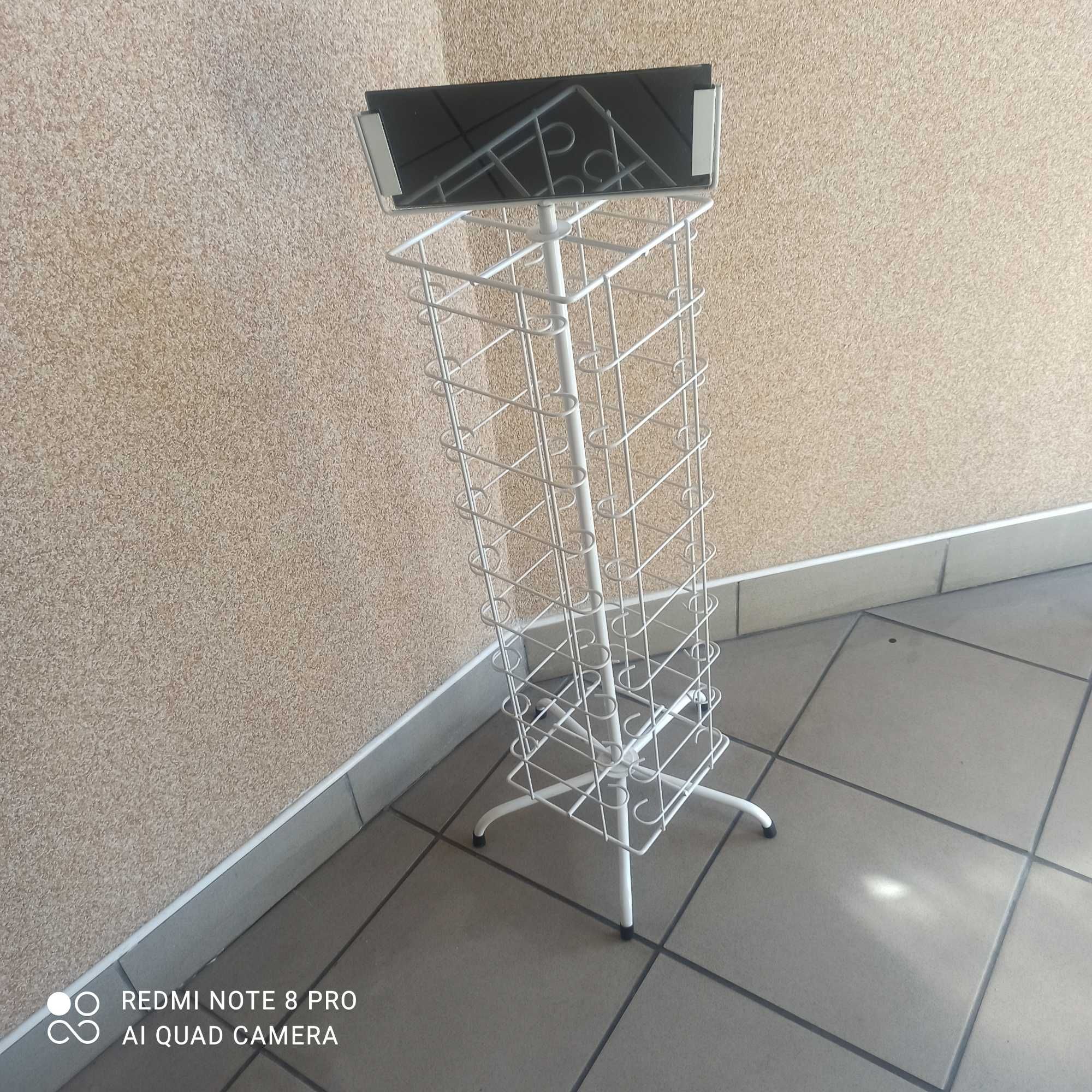 Stojak obrotowy na okulary 36 par na ladę biały