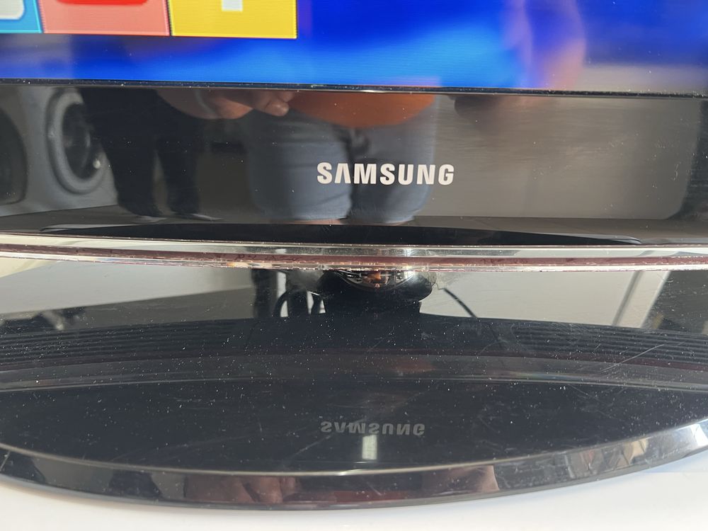 Samsung телевізор 32 дюймів