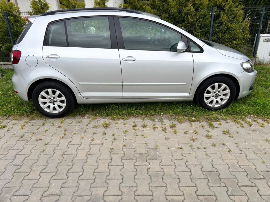Volkswagen Golf Plus VW Golf Plus 1,6 MPI 2009r