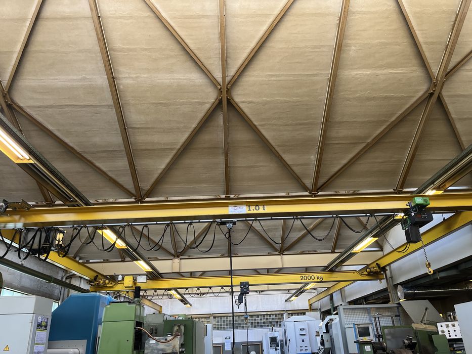 Suwnica L- 1046cm , 1000kg + wciagarka.