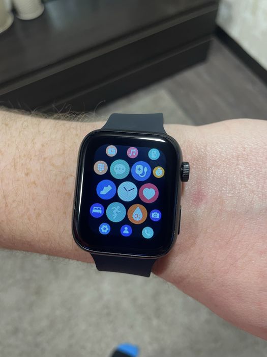 Продам смарт годинник T900