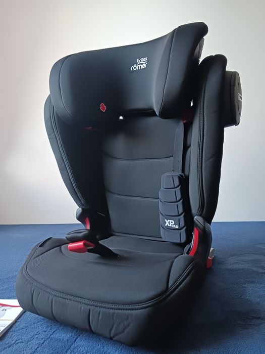 Britax Romer Kidfix III M fotelik samochodowy