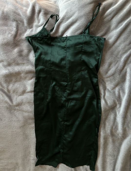 Плаття з виризом, вечірне