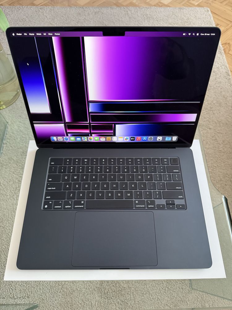 Macbook Air 15 M3 8/256gb Jak Nowy Bateria 37 cykli