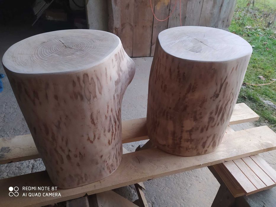 Pieniek drewniany dekoracyjny stolik