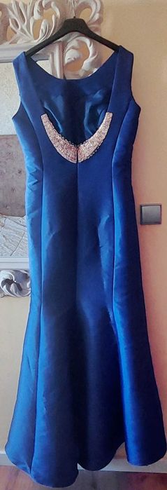 Vestidos cerimónia vários tamanhos