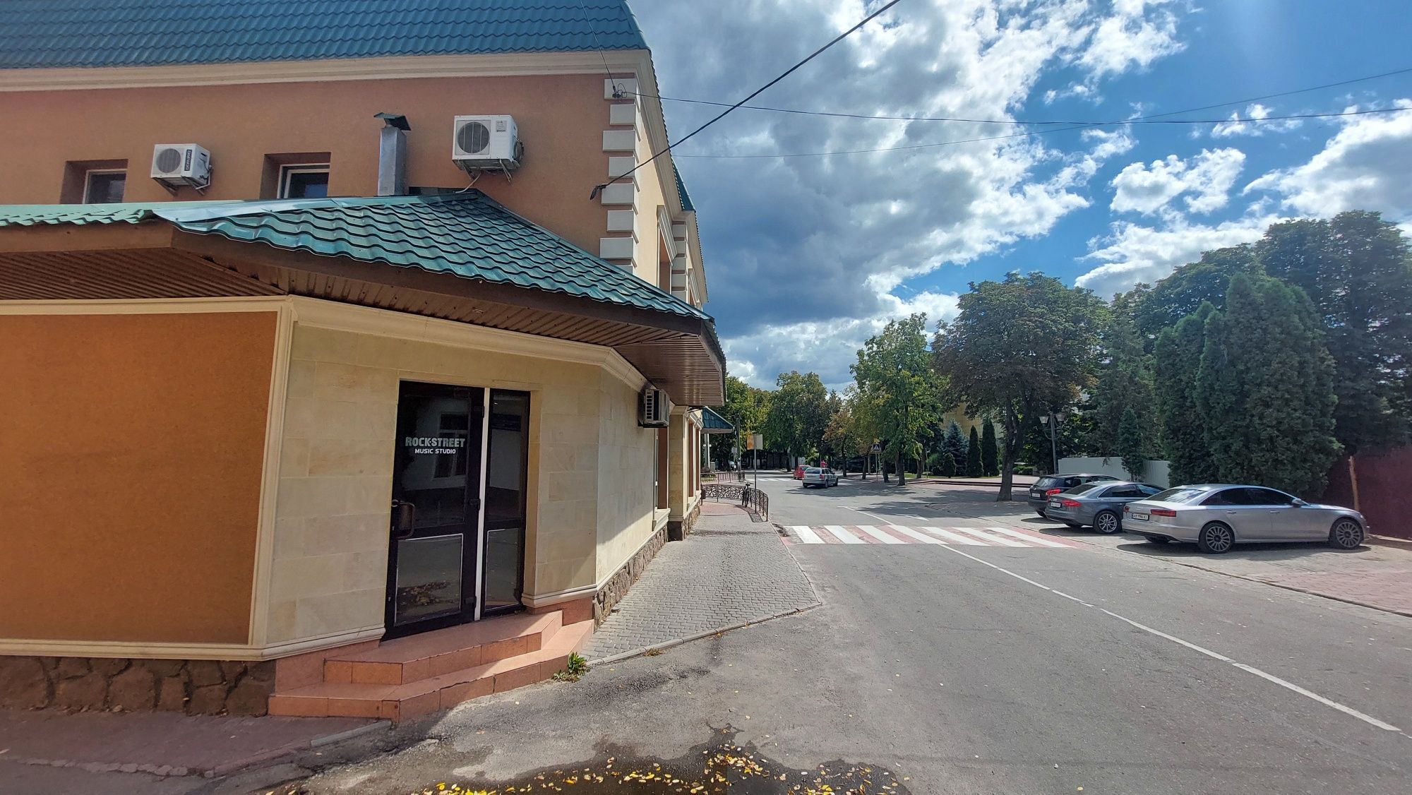 Оренда приміщення. Вул.Київська,1.