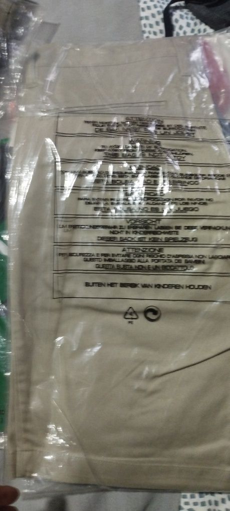 Calções Billabong cremes tamanho 30