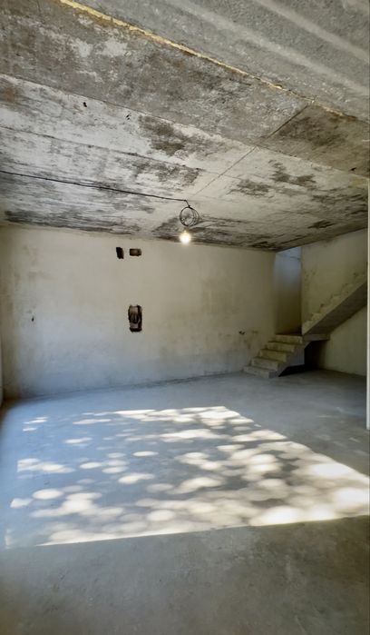 Новий котедж (двоян) в центрі міста