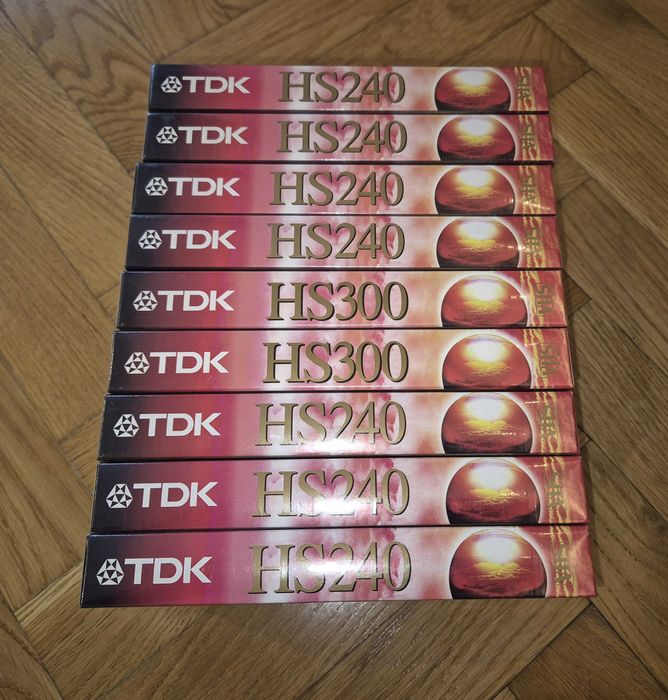 Kaseta magnetowidowa VHS TDK 240 i 300, nowa, folia
