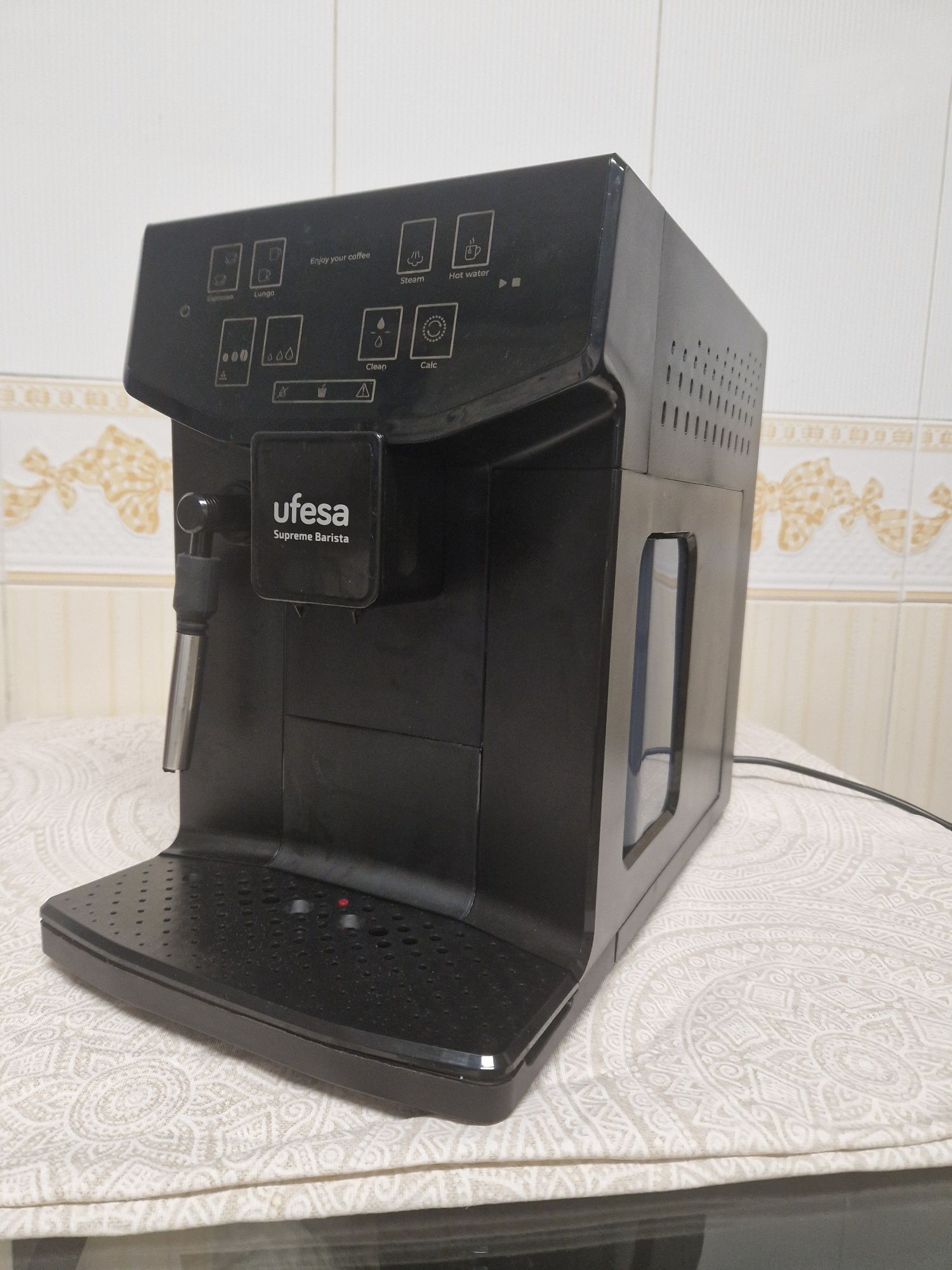 Maquina de cafe automatica ufesa