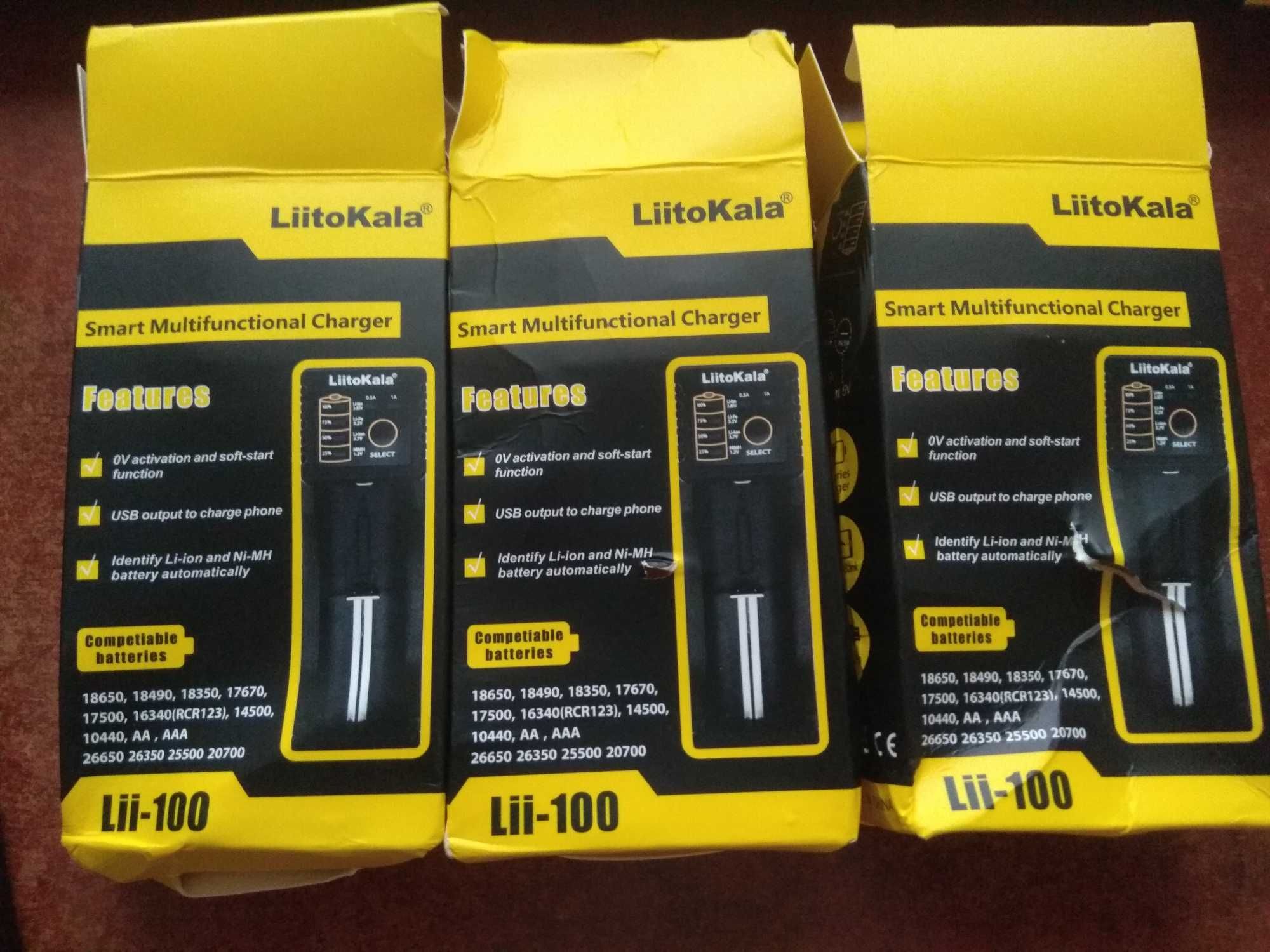 Turystyczna ładowarka Liitokala Lii-100 AAA/AA/18650/26650+POWERBANK