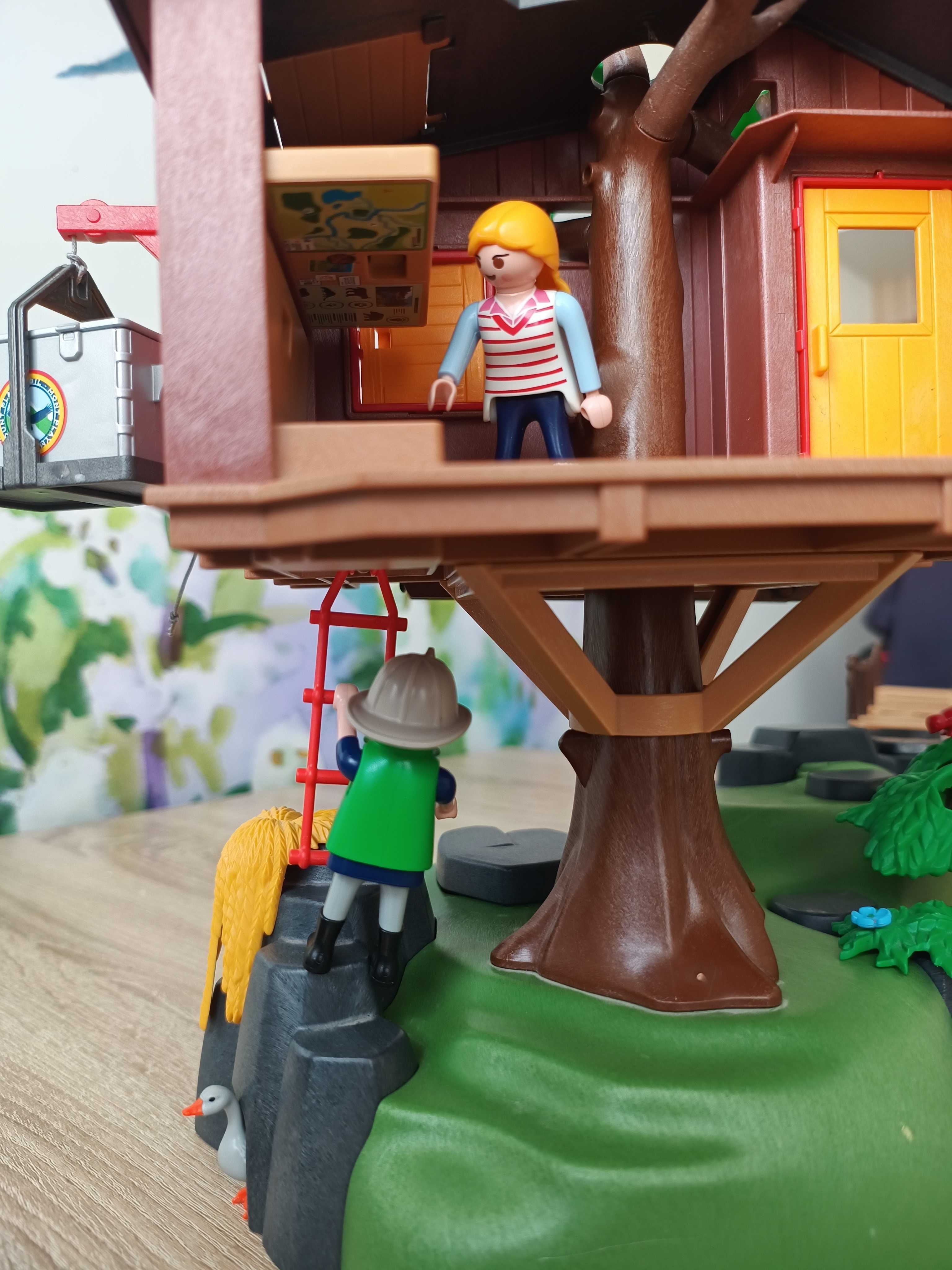 Duży zestaw Playmobil Domek na drzewie 5557