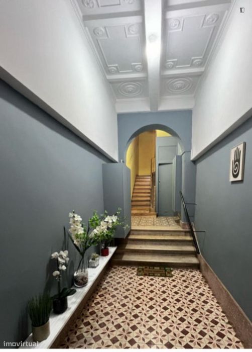 Quarto - localizado em Arroios Lisbon