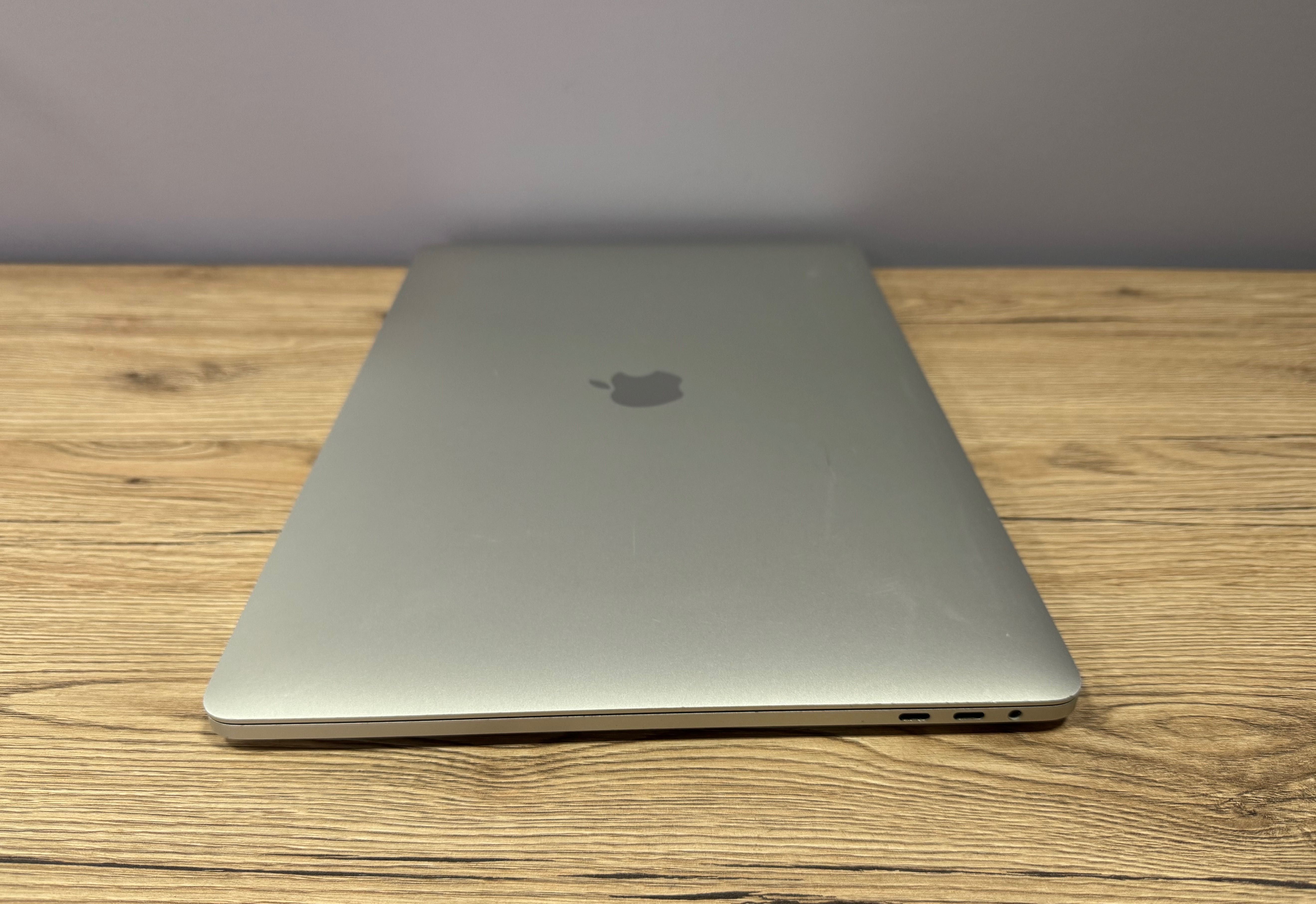 Вживаний MacBook Pro 15 ( 2019) i9 2.3/ 16/ 512GB / Radeon Pro 560X
