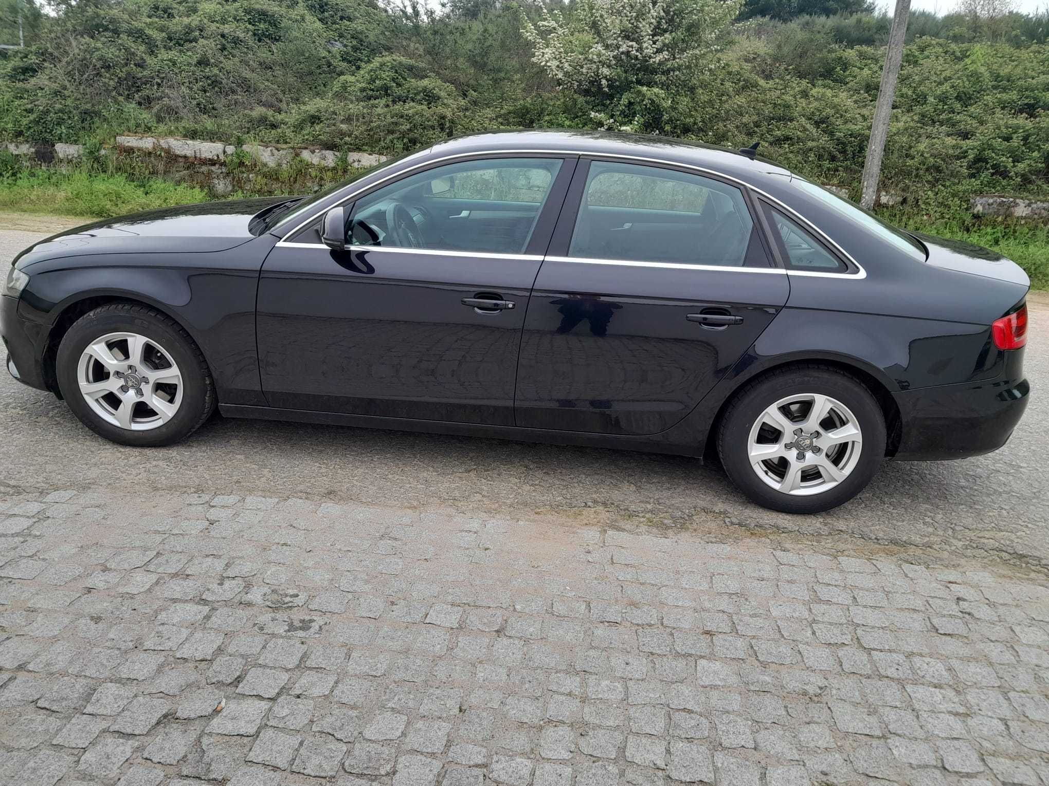 Audi A4 B8 2008. Em perfeito estado