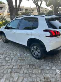 Peugeot 2008 Signature 2019