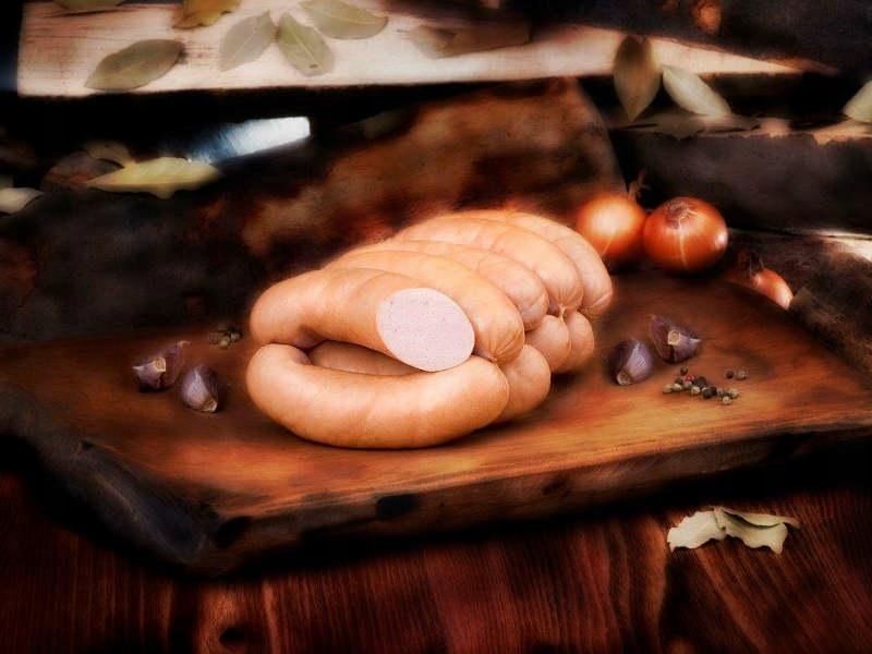 Kiełbasa Parówkowa-Swojskie,Wiejskie Wyroby 300G