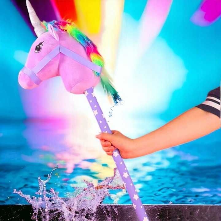 Koń na kijku hobby horse fioletowy głowa konia na kiju z dźwiękiem