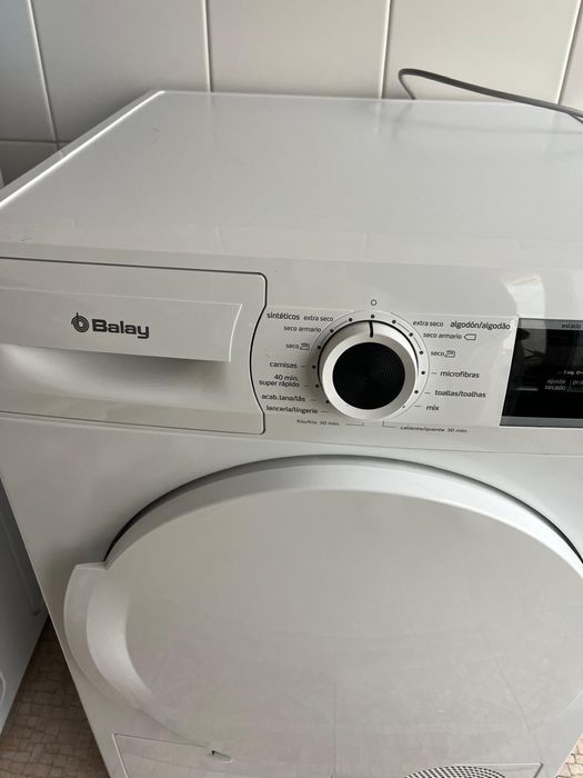 Máquina de secar roupa Balay