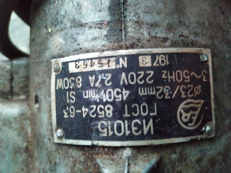 Мощная низкооборотистая дрель ИЭ-1015а СССР. Все родное. Как новая