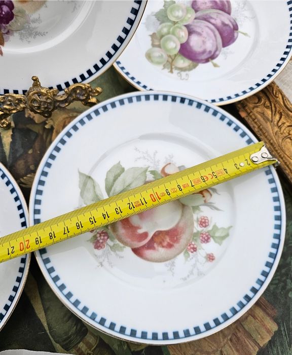 Тарілки Rosenthal.