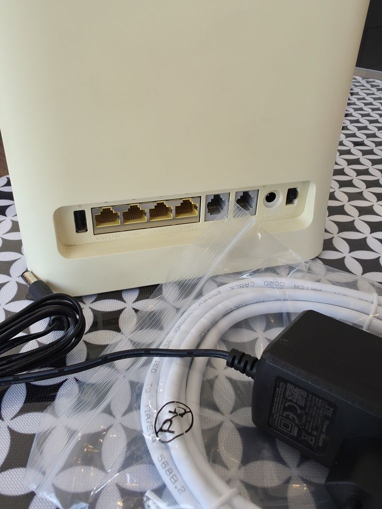 Router LTE+ 5Ghz ZTE MF286D na kartę SIM Internet agregacja 3 pasm
