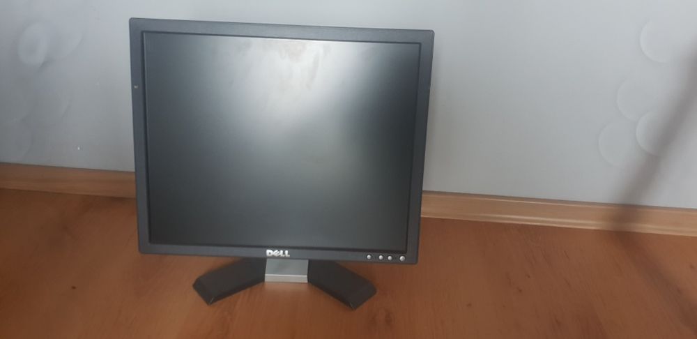 Monitor Dell 17'