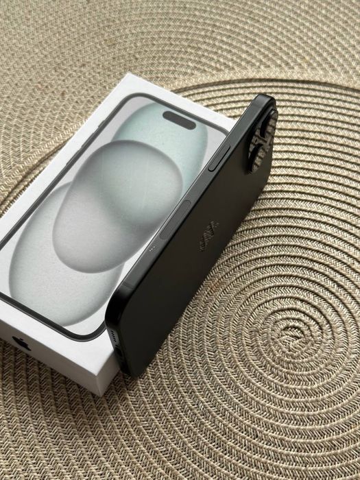 Продам IPhone 15 128 Neverlock