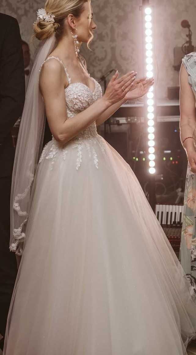 Suknia ślubna Valeria XS/S gorset rękawki Ivory