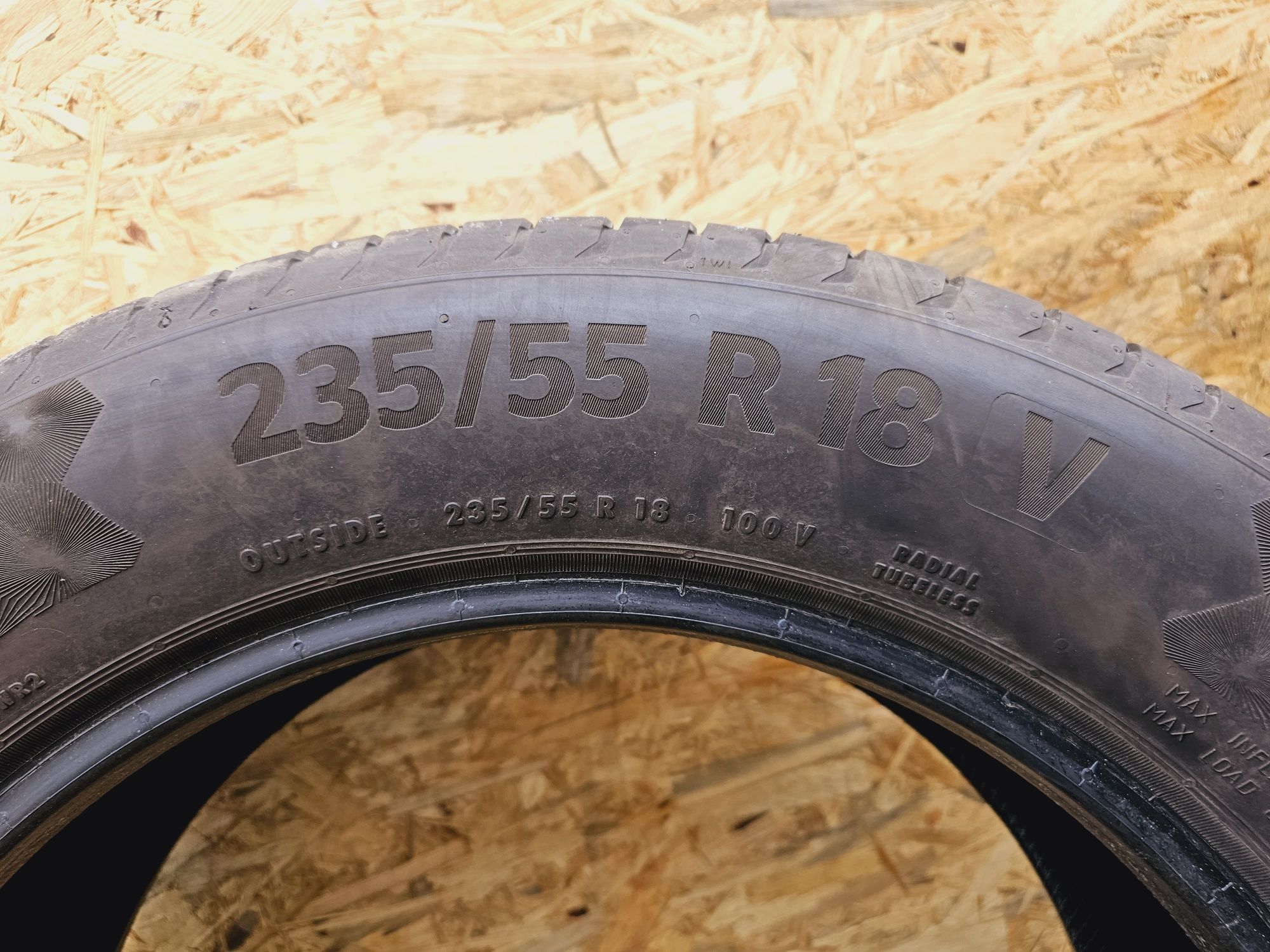 Idealne!! 7,3mm. 2022 rok!  235/55 r18 Continetal Premiumcontact 6