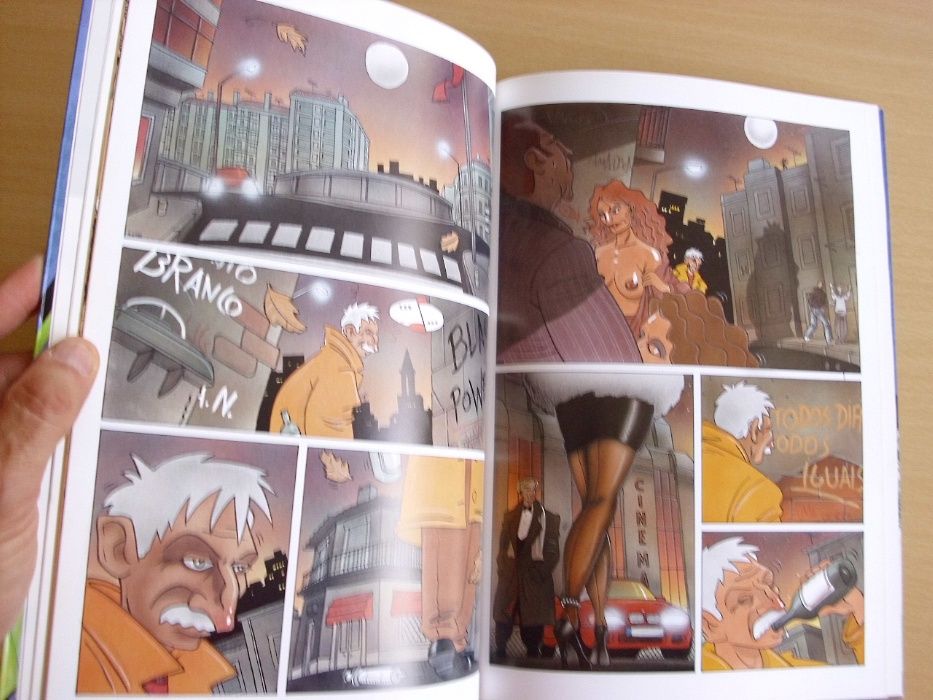 BD- O Síndroma de Babel e Outras Estórias
Vitor Mesquita