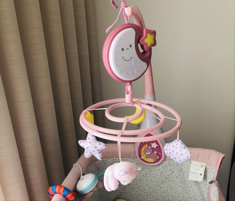 Mobile Chicco com musica e movimento