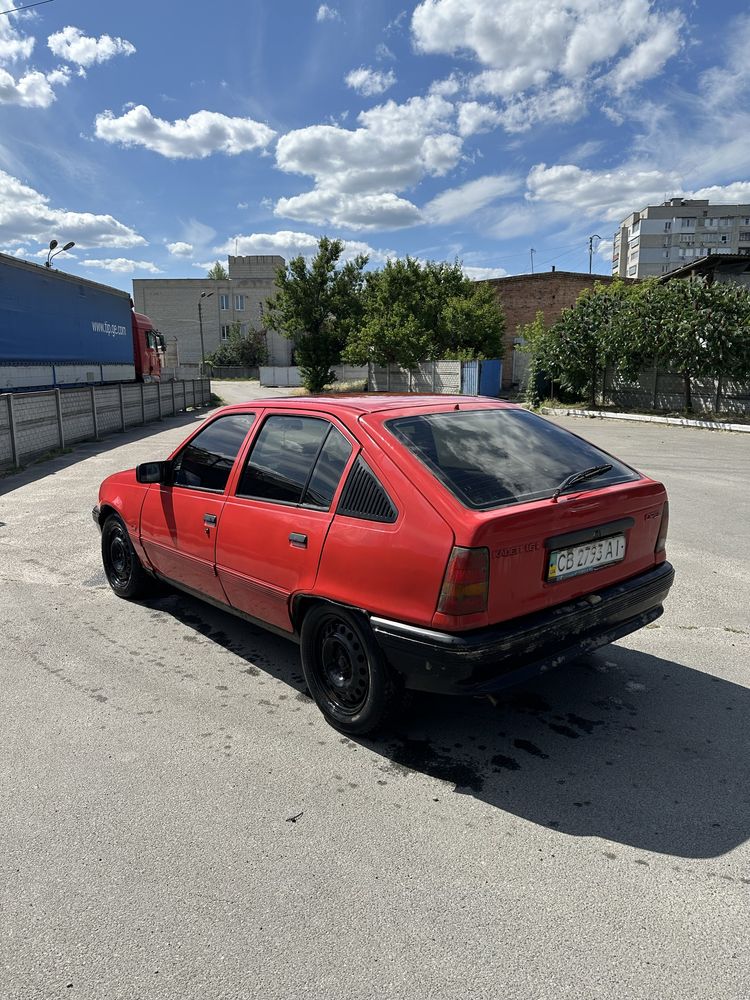 Продам Opel kadet