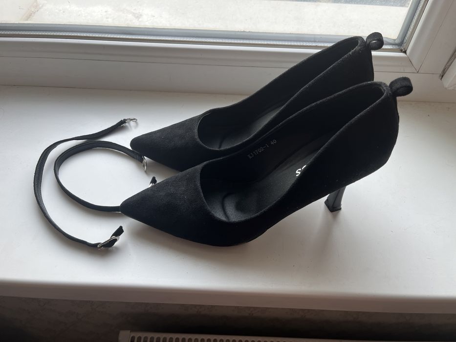 Продам женские лодочки обувь