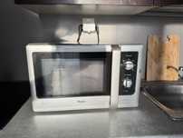 Mikrofala whirlpool MWD302/SL