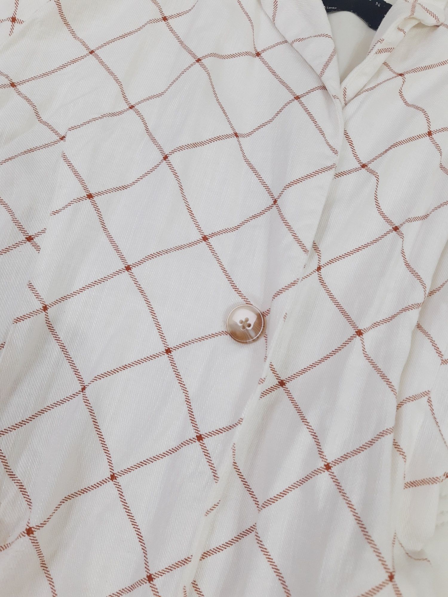 Taliowana marynarka w deseń w kratę, biała, Asos, 36, len i wiskoza.