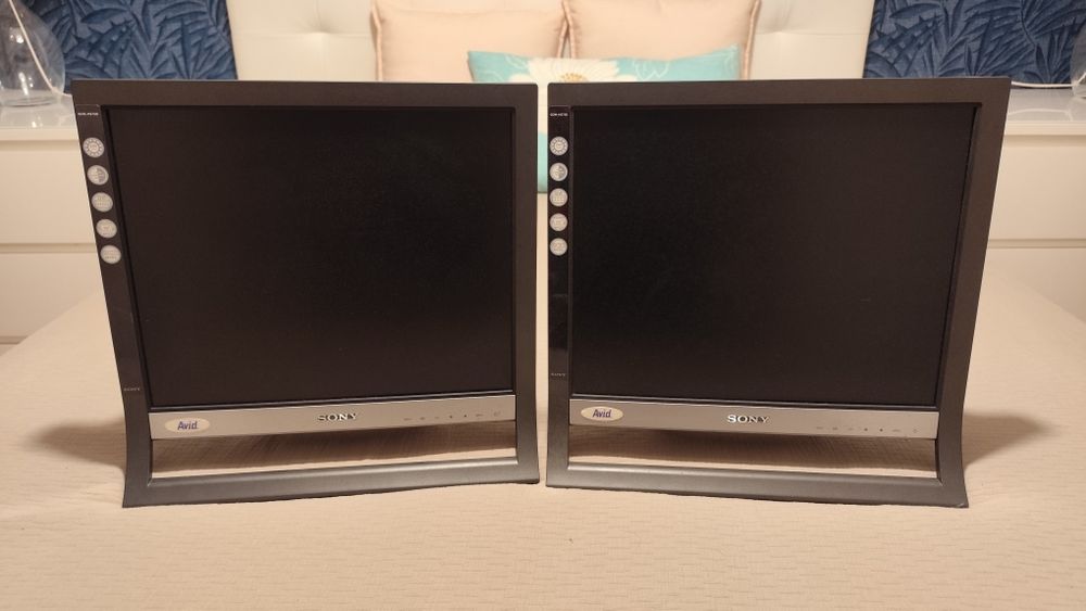 2 monitores Sony
