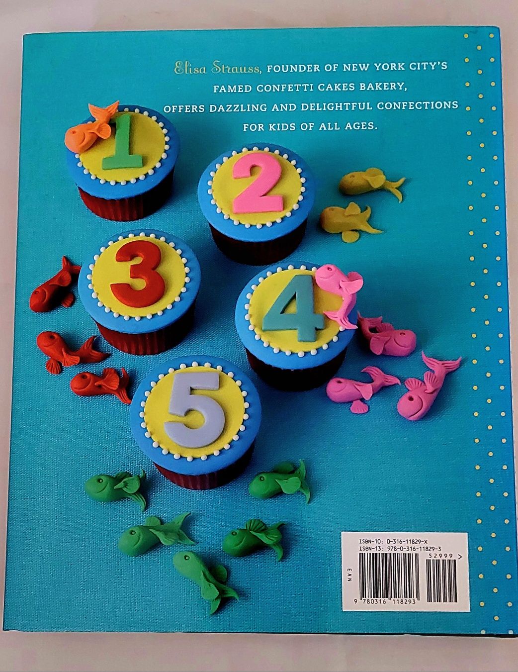 Livros decoração bolos infantis